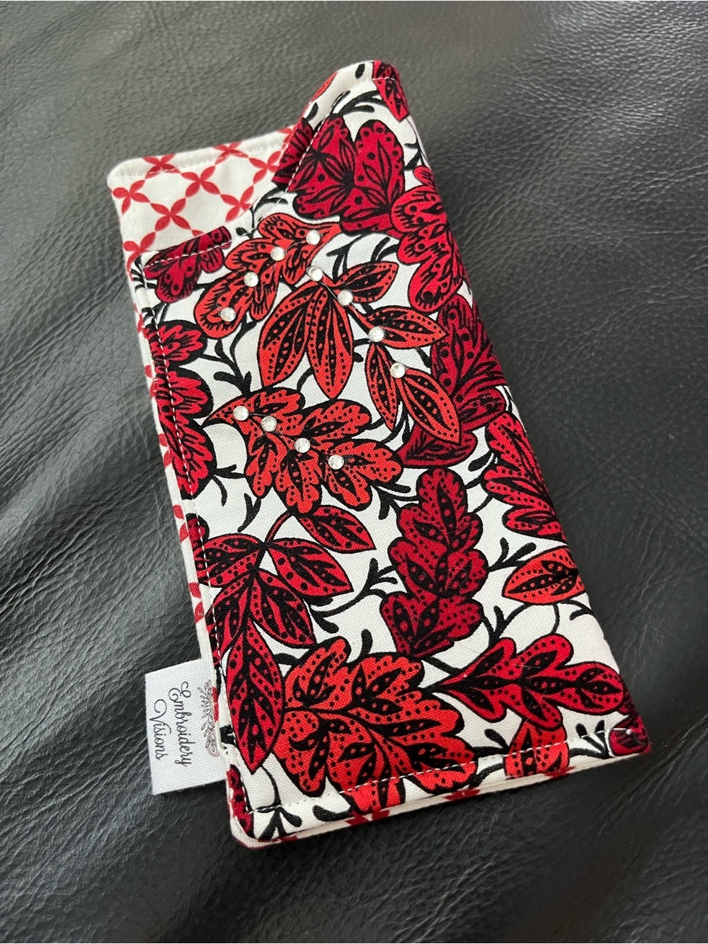 Embroidery Visions Red Floral Fabric Glass Sleeve